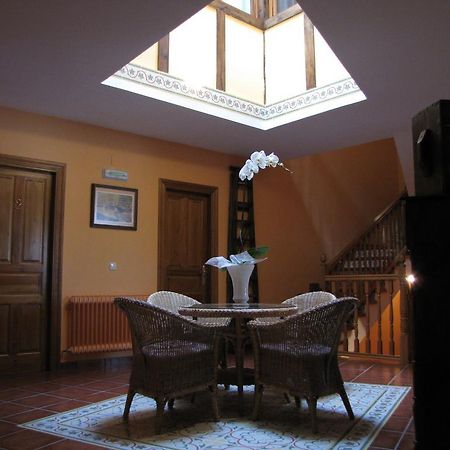 Hostal Rural Huartearena Iza 外观 照片