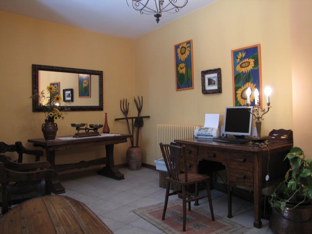 Hostal Rural Huartearena Iza 外观 照片